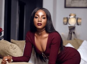 Seyi-Shay-300x220 List of Top 10 Richest Female Musicians in Nigeria