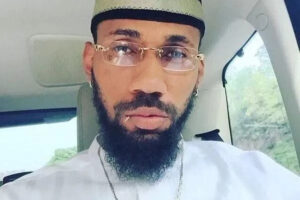 smngoz69s1tr80fui.5b0b4faf-300x200 Phyno Net Worth, Biography, Cars collection in 2022